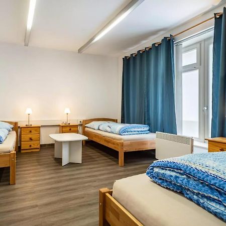 Nguyen Le 3 Schlafzimmer, 7 Bette,Dusche, 2 Wc , Kueche Ab 2 Uebernachtungen Neukirch  Exteriör bild